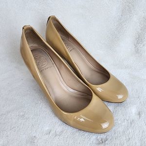 Tory Burch Yellow Patent All Leather Slip On Stilleto Mid Heels Pumps Size 6M